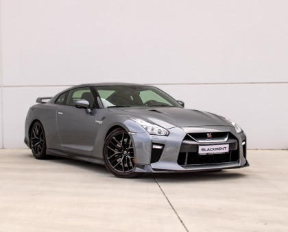 Nissan GT-R