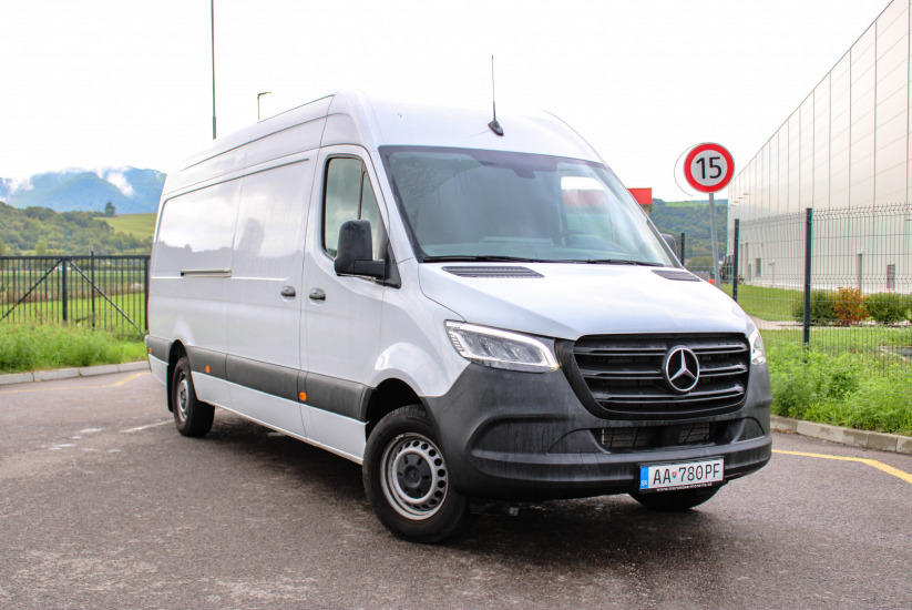 Mercedes Benz Sprinter